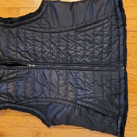 Puff vest - Picture 3 of 3